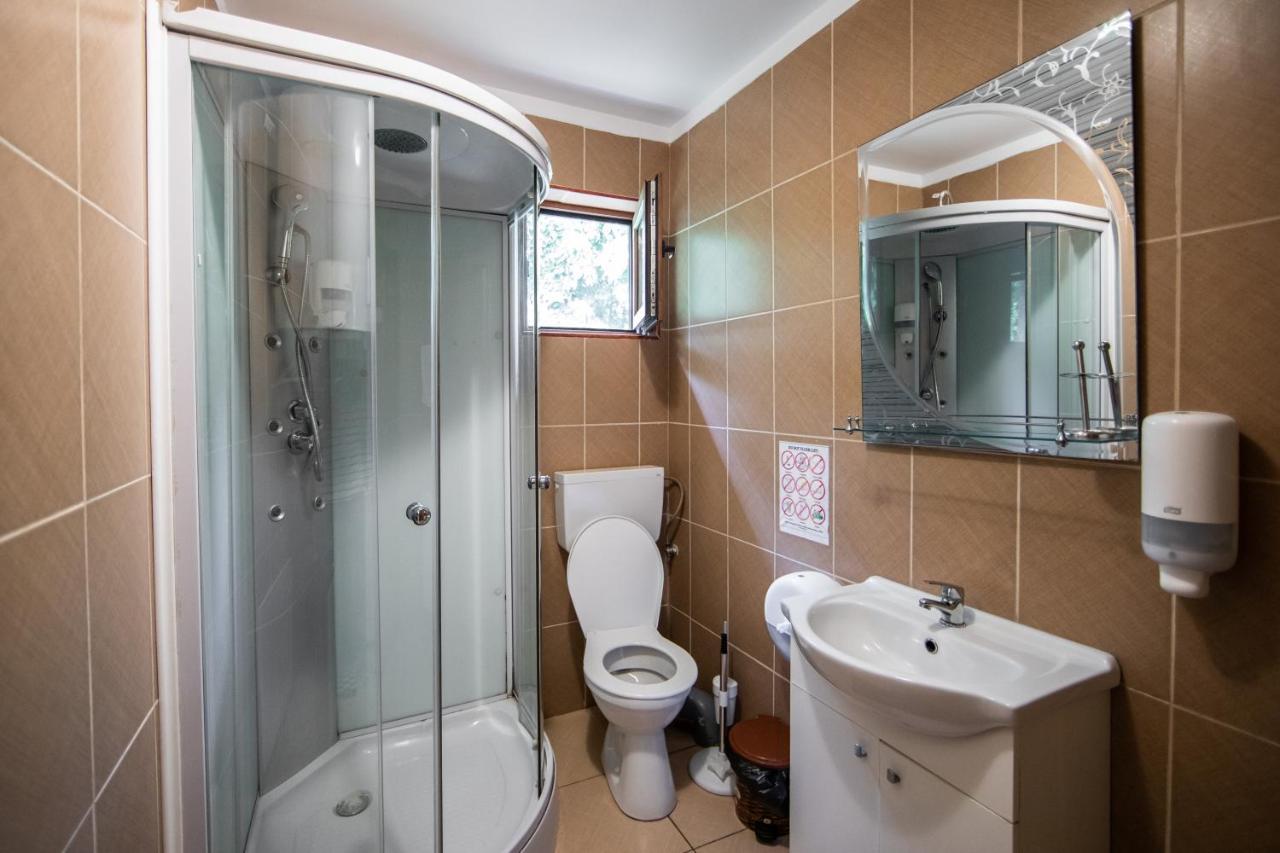 Casa Arcadia 1 Piscina,Jacuzzi, Sauna Buzău Esterno foto
