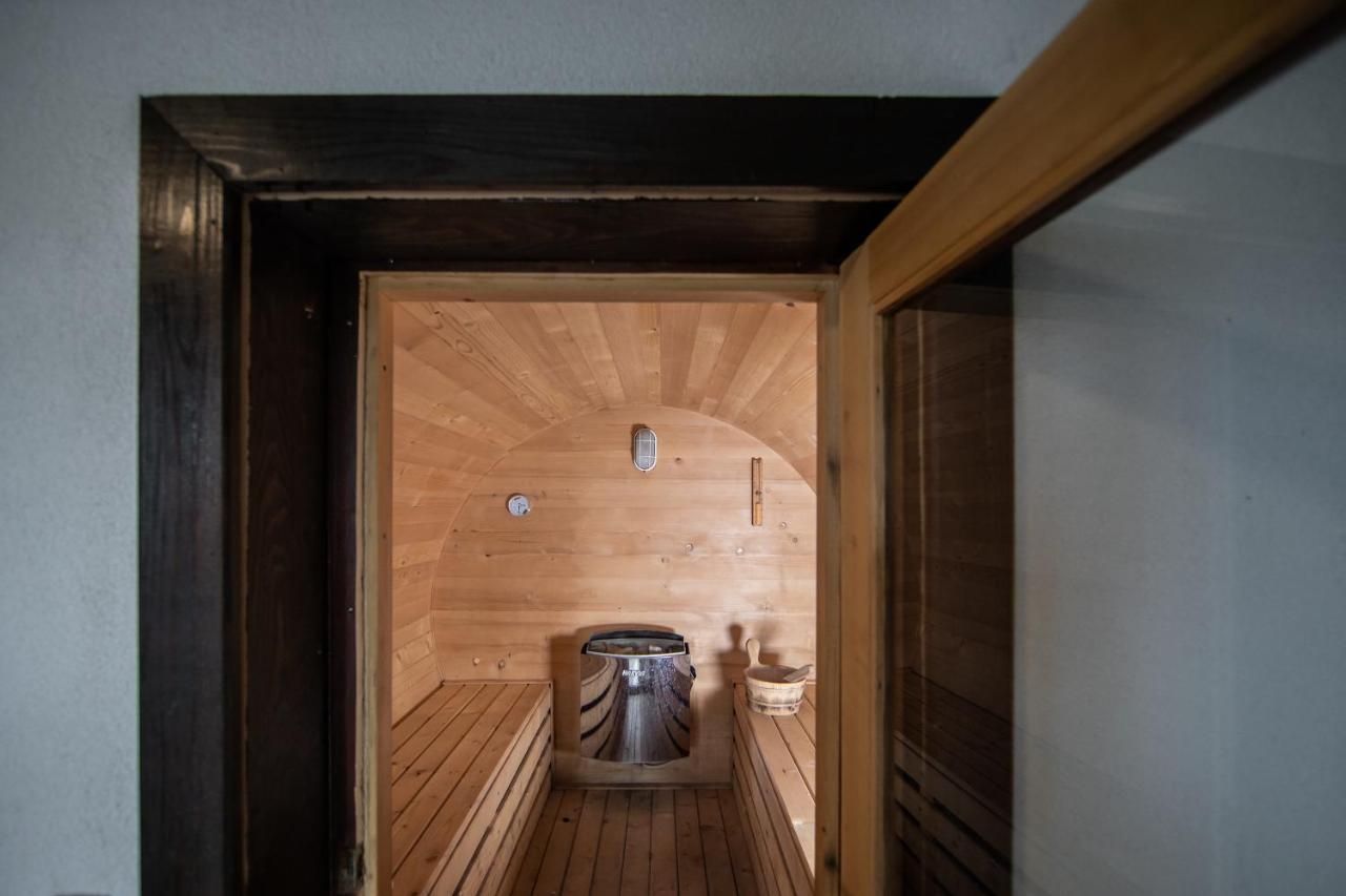 Casa Arcadia 1 Piscina,Jacuzzi, Sauna Buzău Esterno foto