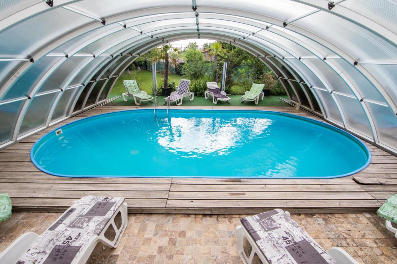 Casa Arcadia 1 Piscina,Jacuzzi, Sauna Buzău Esterno foto